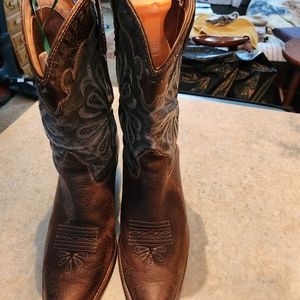 Women's Ariat Cowgirl Boots